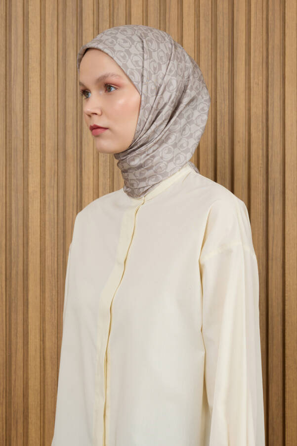 Kemik 90X90 İpek Twill Eşarp - Cacharel